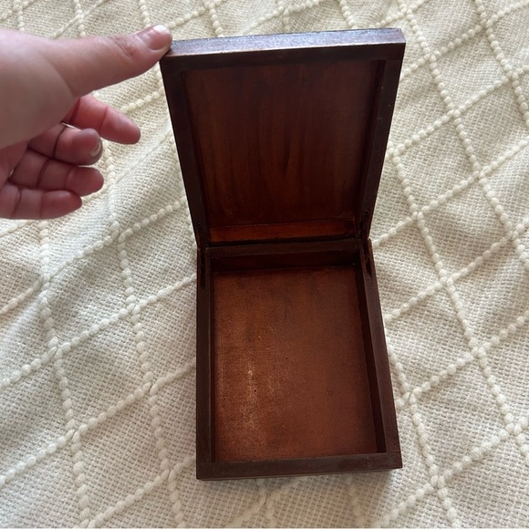 Hand Painted Impressionist Mountain Snowy Wood Trinket Vintage Stamp‎ Box 1980s - Picture 3 of 5